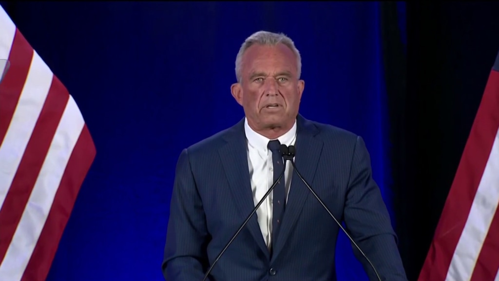 RFK Jr. joins Trump onstage at Arizona rally hours after endorsing him